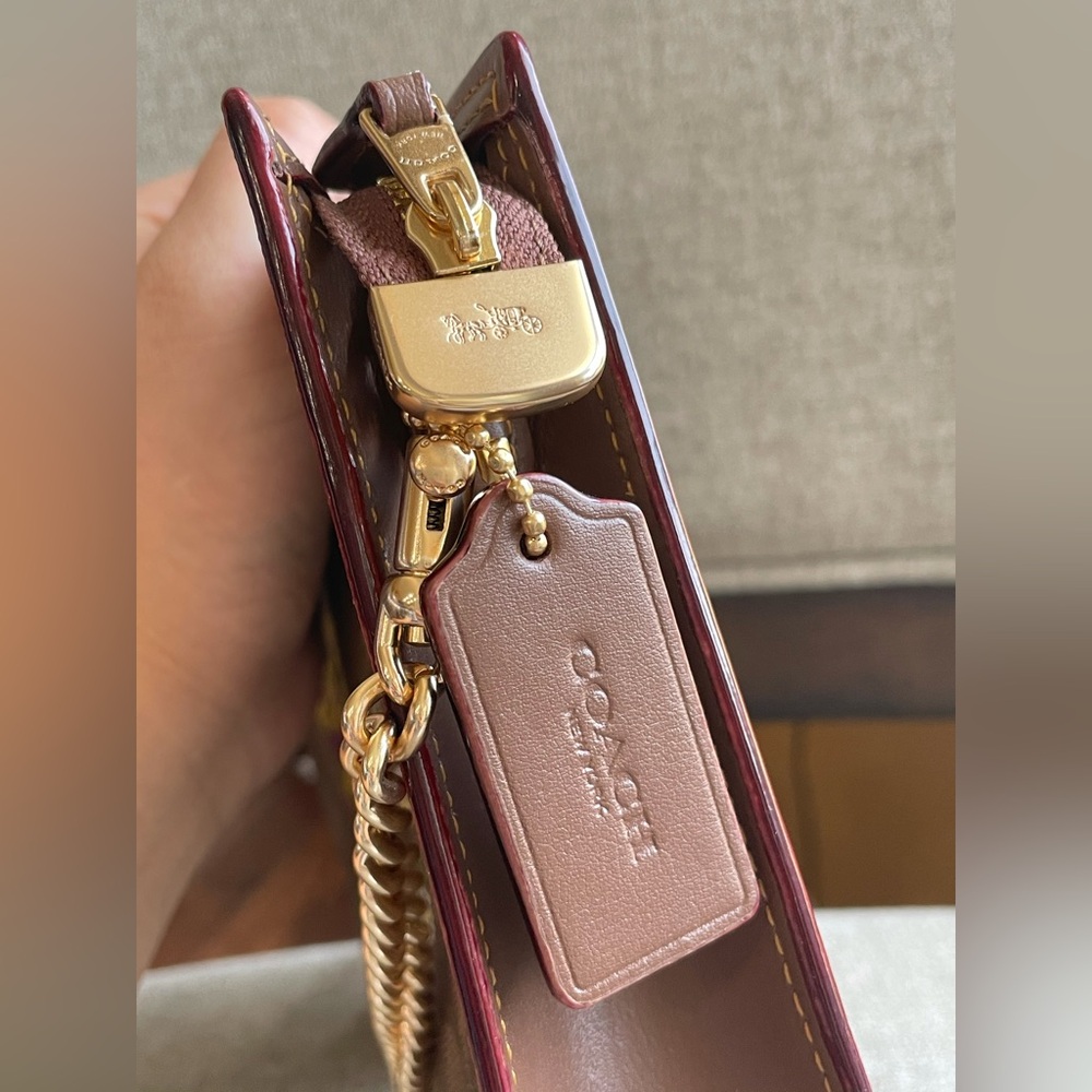 NWT!COACH SLIM CROSSBODY IN SIGNATURE CANVAS WITH FLORAL PRINT (COACH CR240) - Picture 4 of 9